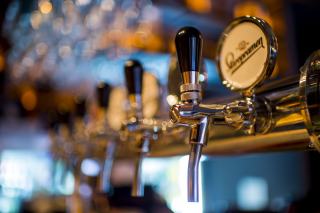 Boire, brasser, recommencer : bières et brassage maison