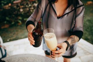 Faire sa bière sans kit : guide bière, rock et Berlin