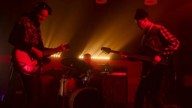 Antisocial trust et chanson antisocial : l'essentiel a Berlin Antisocial trust et chanson antisocial : l'essentiel a Berlin