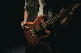 Eins zwei polizei : bières artisanales, rock et vie berlinoise