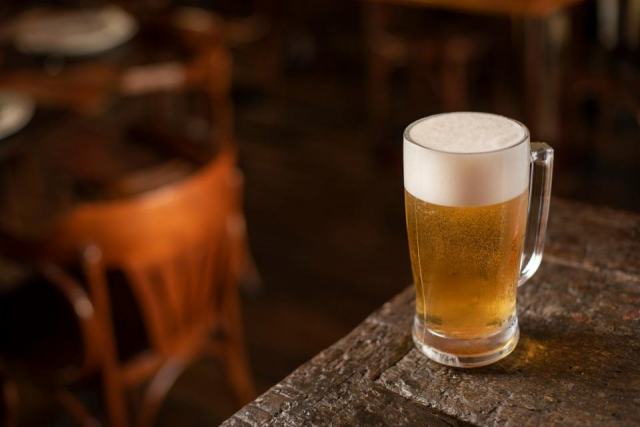 Biere acdc et bière acdc : l'essentiel a Berlin Bière acdc et bière acdc : l'essentiel a Berlin