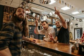 Plaque metal bière : bières artisanales, rock et vie berlinoise